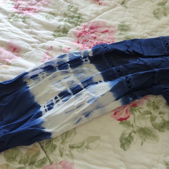 Adorable romper - Picture 3 of 6